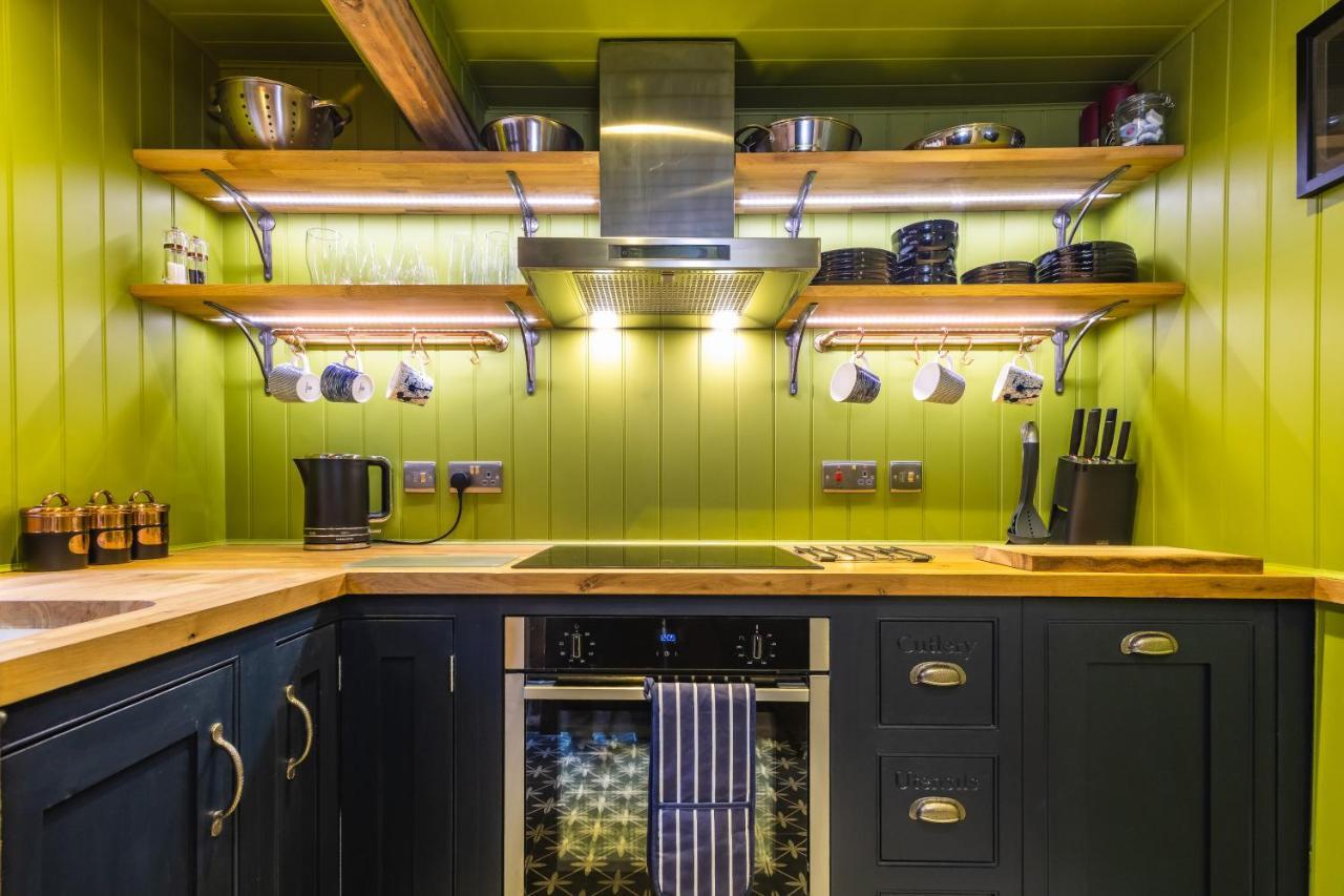 Вилла Number 6 Stamford - Boutique Grade II Listed Townhouse Экстерьер фото