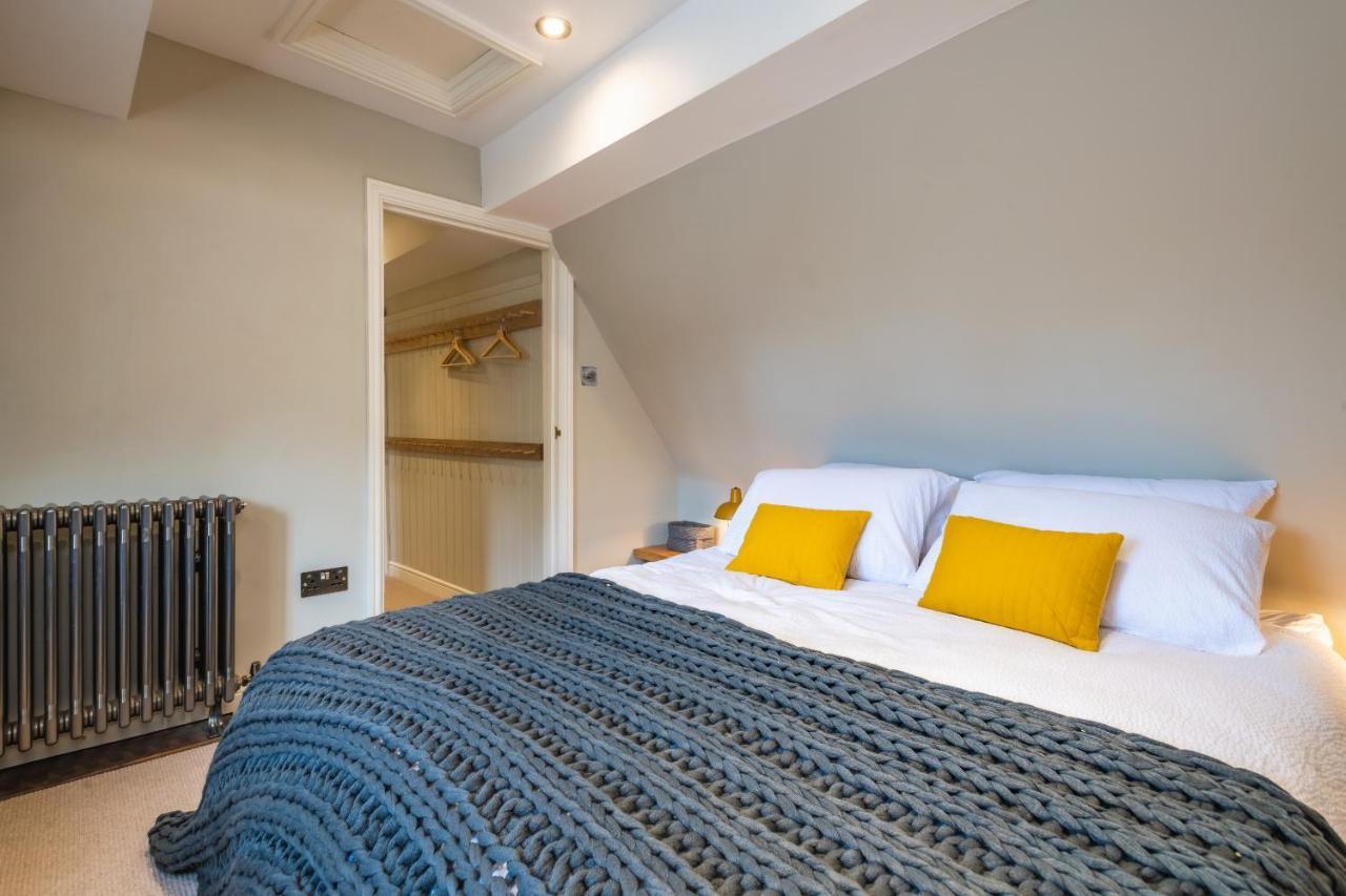 Вилла Number 6 Stamford - Boutique Grade II Listed Townhouse Экстерьер фото